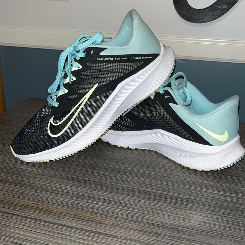Nike Quest 3 Running Shoes